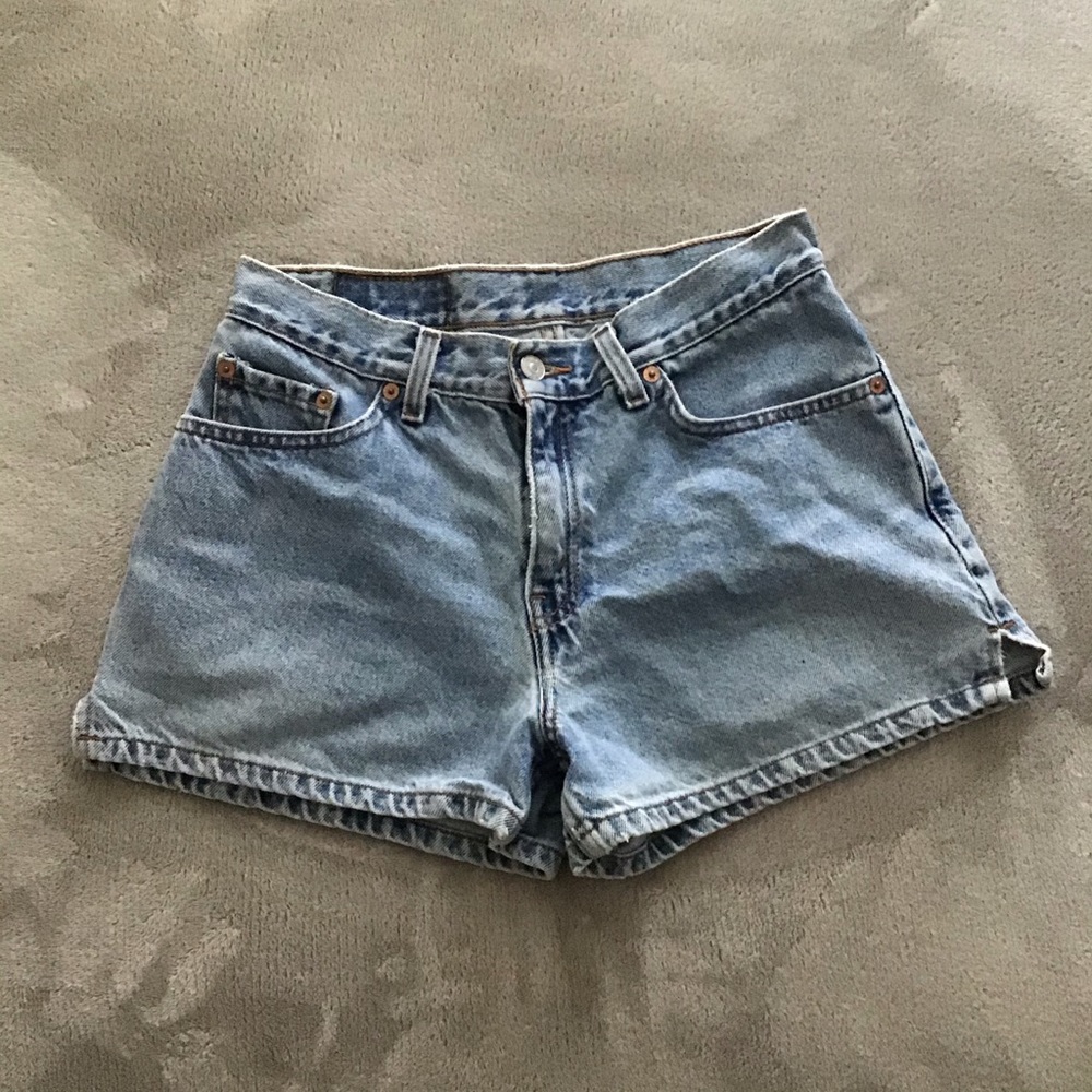 Levi shorts